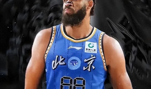 世界杯官方软件下载-4投1中！球队赢33分，顶薪内线正负值为0，球迷：你甚至不配打NBL