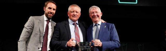 世界杯官方软件下载-从英格兰最佳到垫底下课 谢联的神奇主帅怎么了？