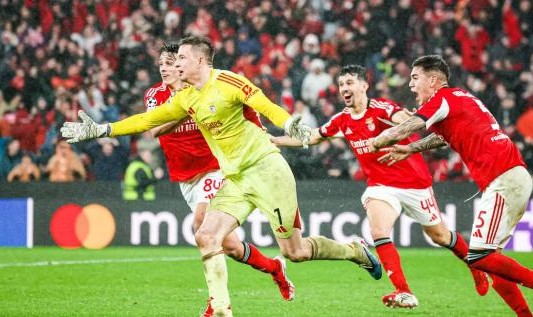 特鲁宾对皇马头球成欧冠联赛阶段第二佳进球！