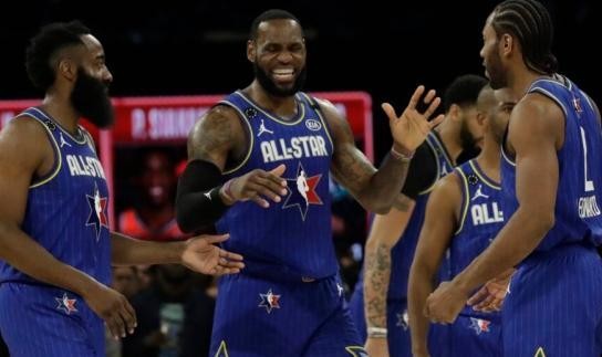 世界杯客户端升级-美媒全明星阵容预测 西部先发后场存最大争议