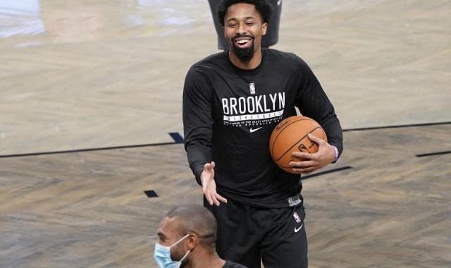 世界杯最新版本下载-丁威迪：希望季后赛就能复出 休赛期计划跳出合同