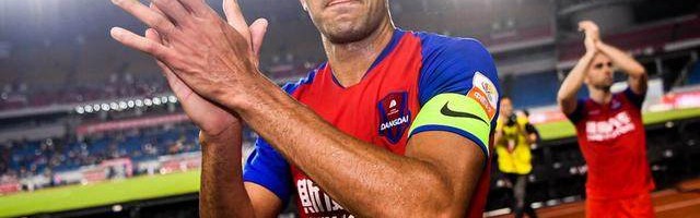 世界杯官方安装包-归化卡尔德克真能有用？他这一点特质国足目前最缺