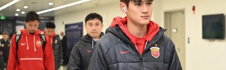 世界杯客户端升级-刘祝润已跟着上港冬训，为何还有球迷看好他离队，再次来英博效力